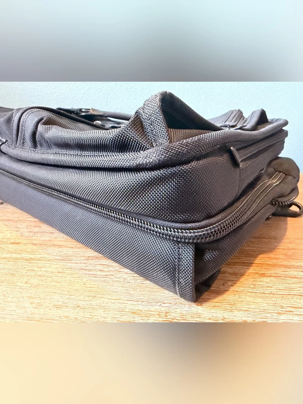Tumi vintage alpha